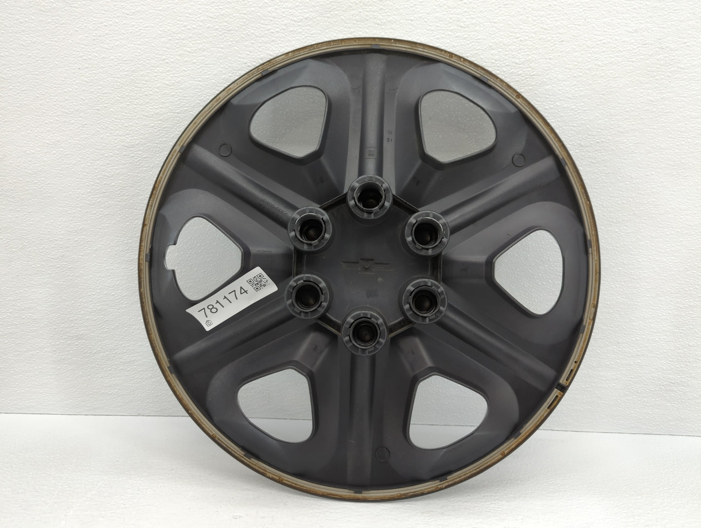 2017-2017 Chevrolet Traverse Driver Front Wheel Hub Oem - Oemusedautoparts1.com