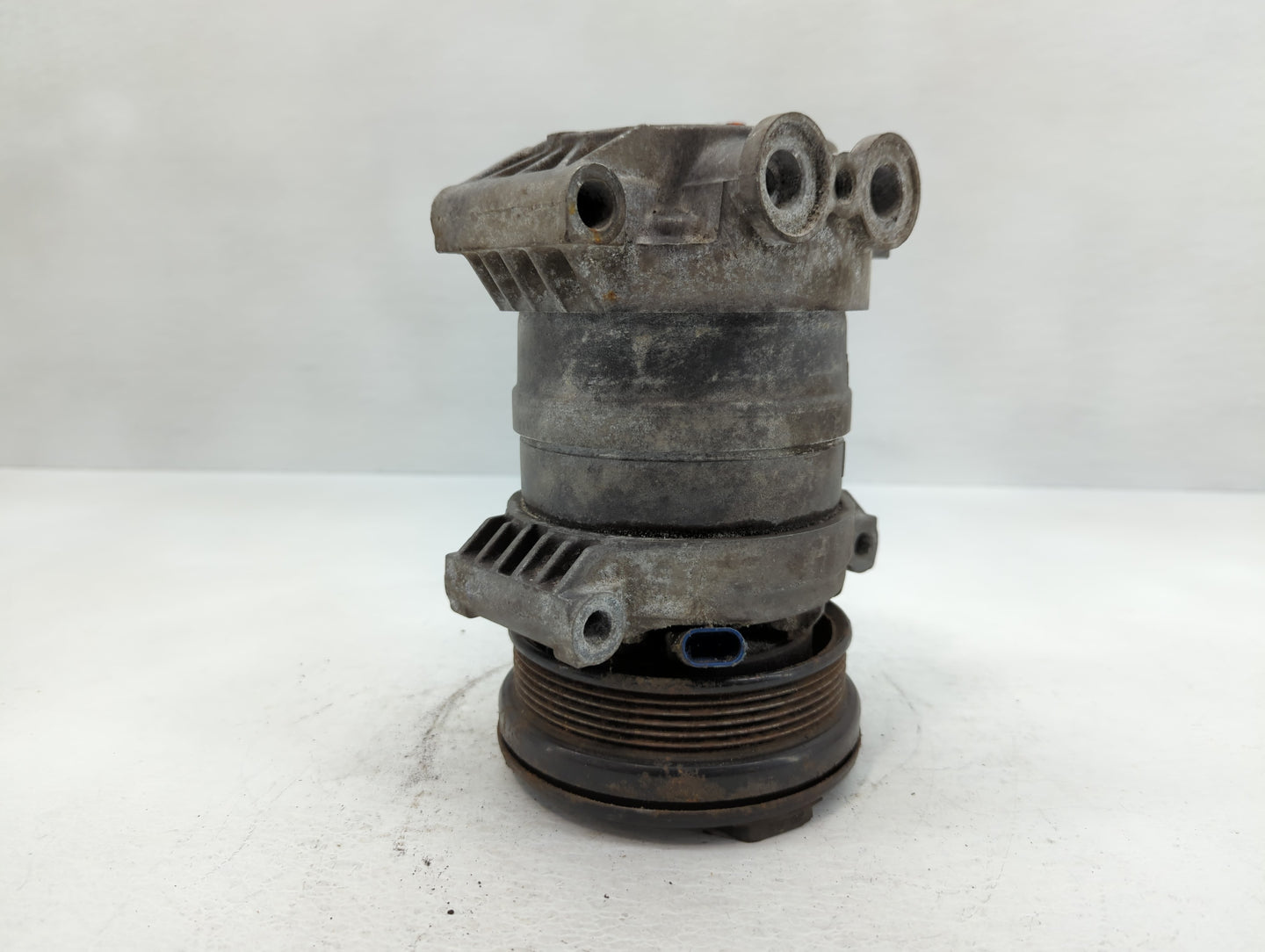 1996-1998 Chevrolet Blazer Air Conditioning A/c Ac Compressor Oem - Oemusedautoparts1.com