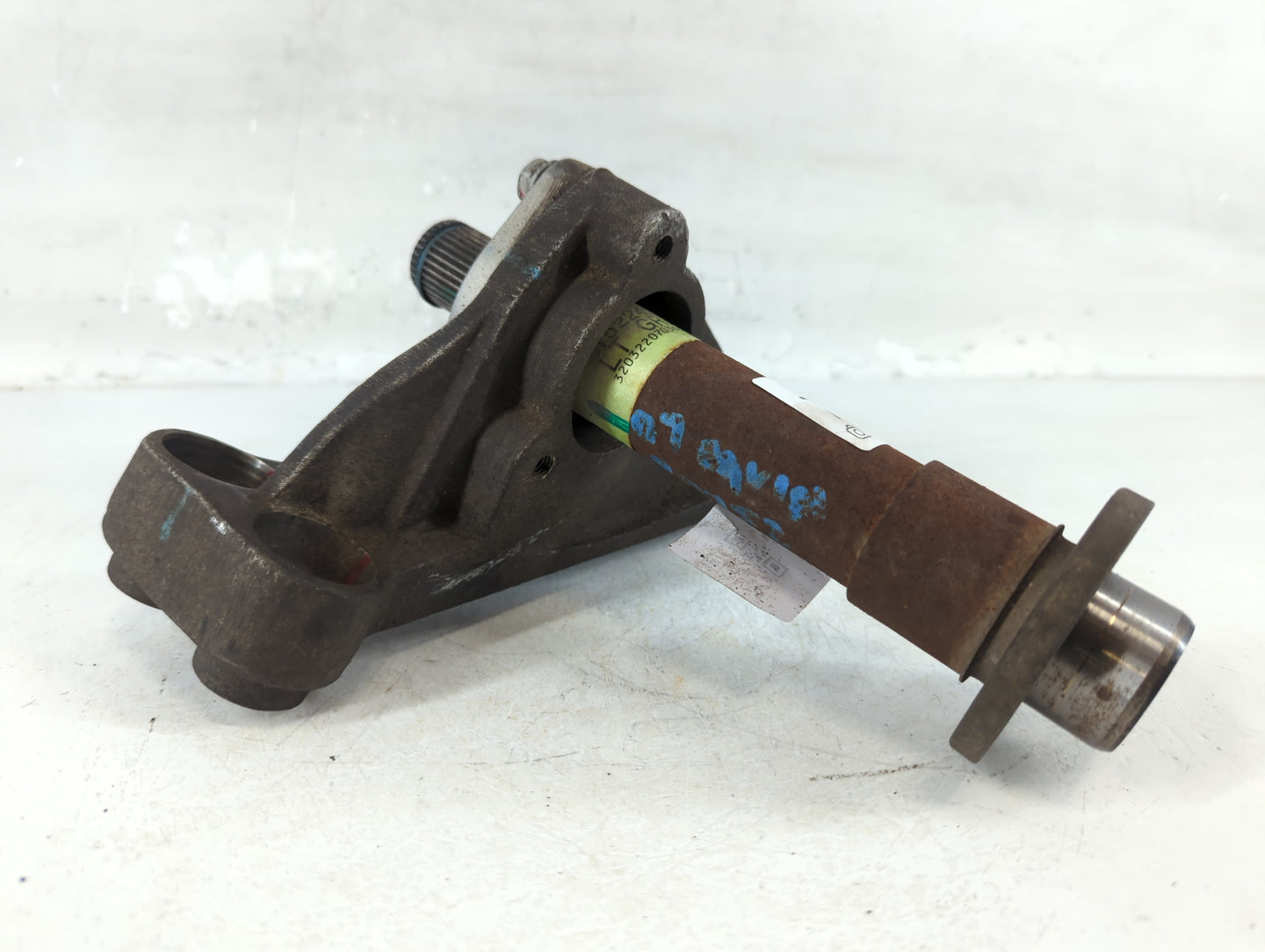 2005-2009 Chevrolet Equinox Axle Shaft Front Passenger Cv C/v - Oemusedautoparts1.com