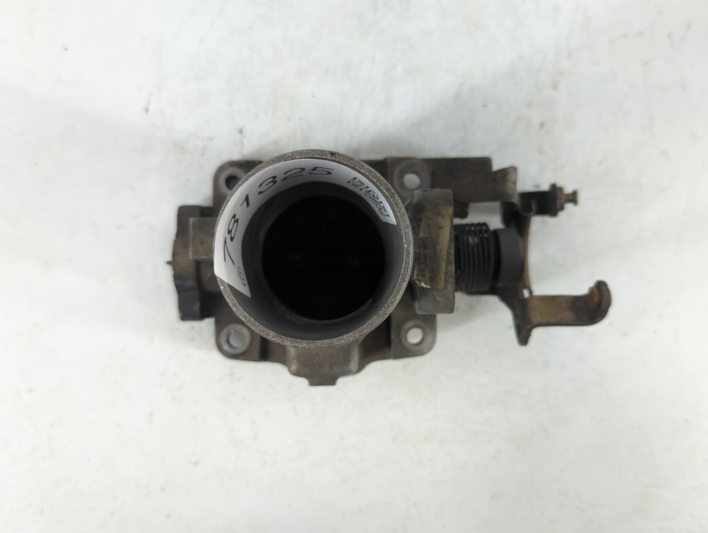 2000-2003 Ford Taurus Throttle Body Fits Fits 2000 2001 2002 2003 OEM Used Auto Parts - Oemusedautoparts1.com