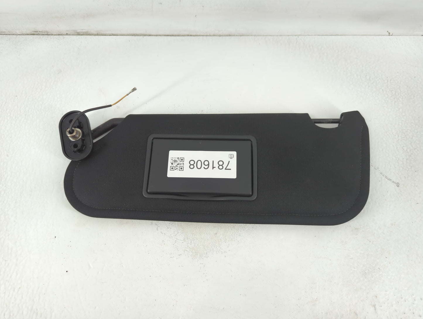 2011-2014 Chrysler 200 Sun Visor Shade Replacement Driver Left Mirror Fits Fits 2011 2012 2013 2014 OEM Used Auto Parts - Oemusedautoparts1.com