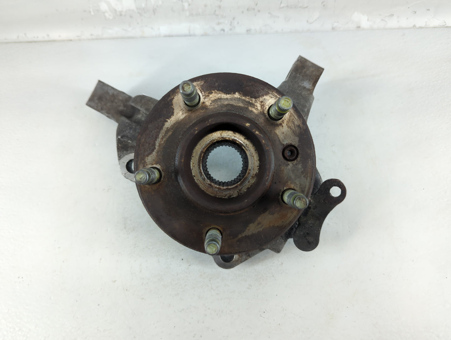 Pontiac Gprix Drivers Front Spindle Knuckle Oem - Oemusedautoparts1.com