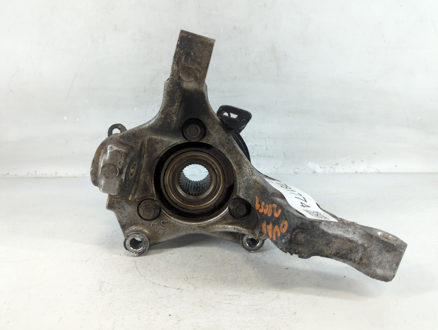 Pontiac Gprix Drivers Front Spindle Knuckle Oem - Oemusedautoparts1.com