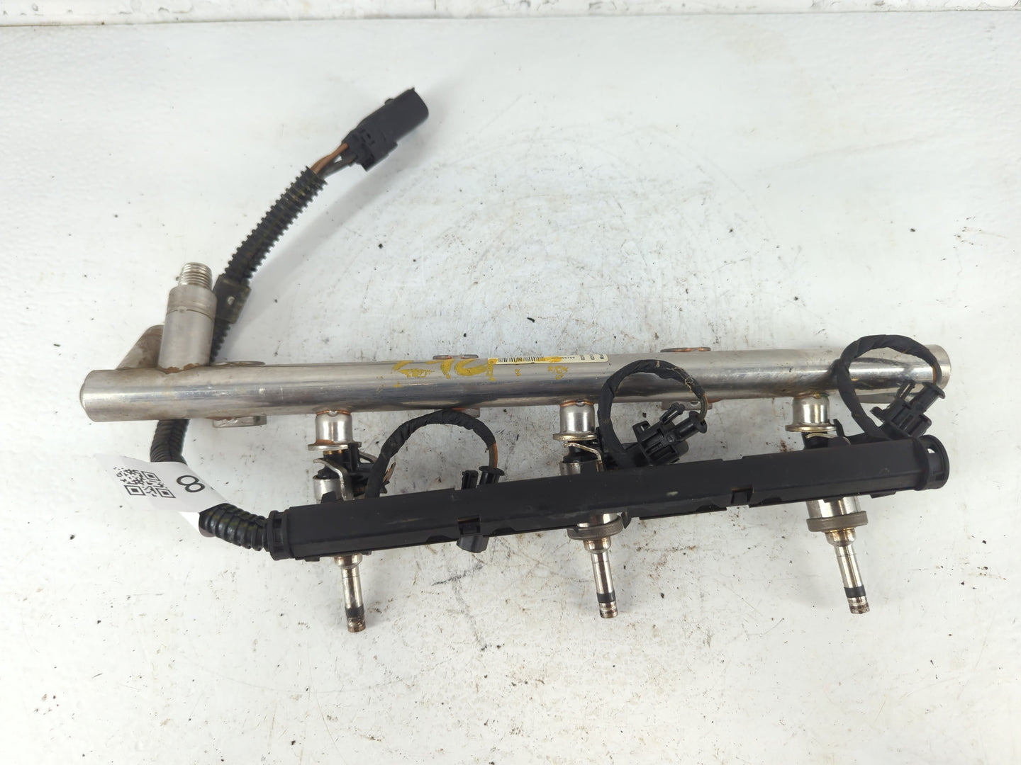 2011 Buick Lacrosse Fuel Injectors P/N:12638531 Fits OEM Used Auto Parts - Oemusedautoparts1.com