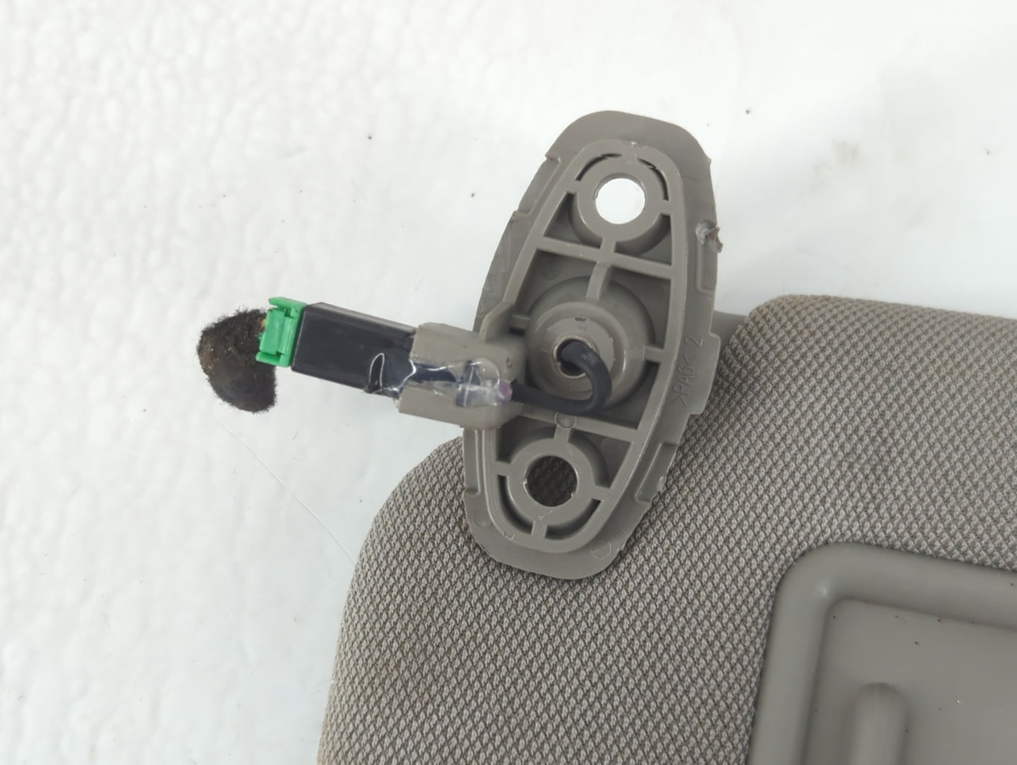 2015-2020 Kia Sedona Sun Visor Shade Replacement Driver Left Mirror Fits Fits 2015 2016 2017 2018 2019 2020 OEM Used Auto Parts - Oemusedautoparts1.com