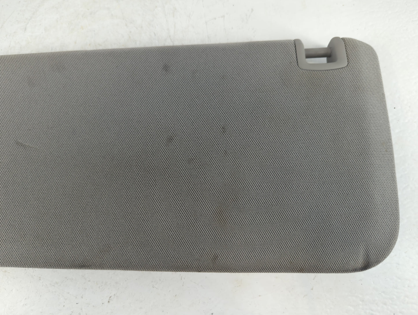 2014-2019 Chevrolet Silverado 1500 Sun Visor Shade Replacement Driver Left Mirror Fits Fits 2014 2015 2016 2017 2018 2019 OEM Used Auto Parts - Oemusedautoparts1.com