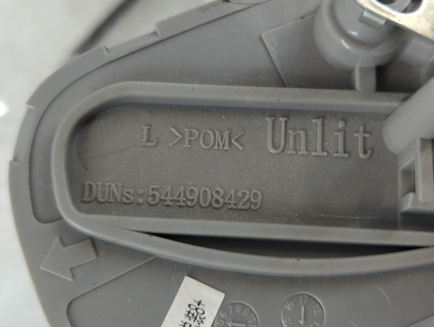 2014-2019 Chevrolet Silverado 1500 Sun Visor Shade Replacement Driver Left Mirror Fits Fits 2014 2015 2016 2017 2018 2019 OEM Used Auto Parts - Oemusedautoparts1.com