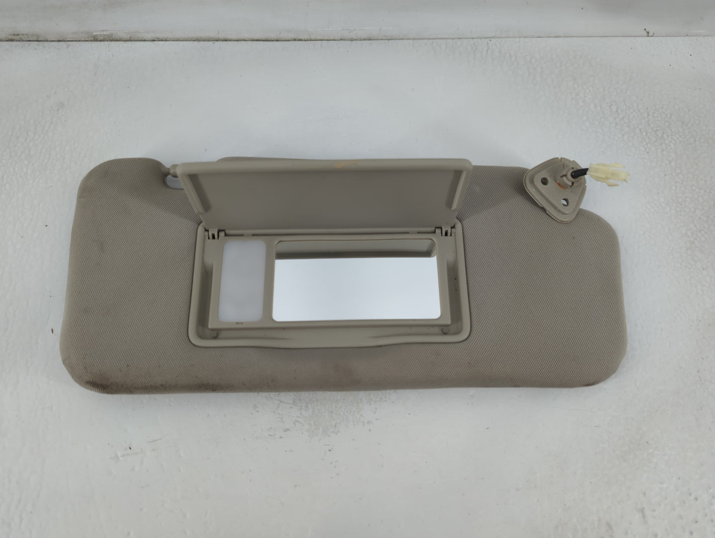 2009-2014 Nissan Murano Sun Visor Shade Replacement Passenger Right Mirror Fits Fits 2009 2010 2011 2012 2013 2014 OEM Used Auto Parts - Oemusedautoparts1.com