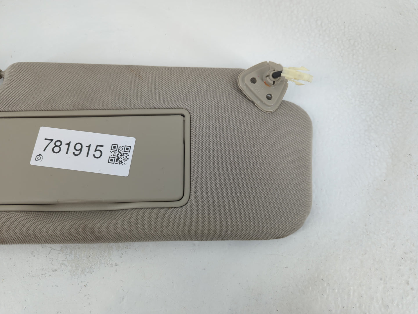 2009-2014 Nissan Murano Sun Visor Shade Replacement Passenger Right Mirror Fits Fits 2009 2010 2011 2012 2013 2014 OEM Used Auto Parts - Oemusedautoparts1.com