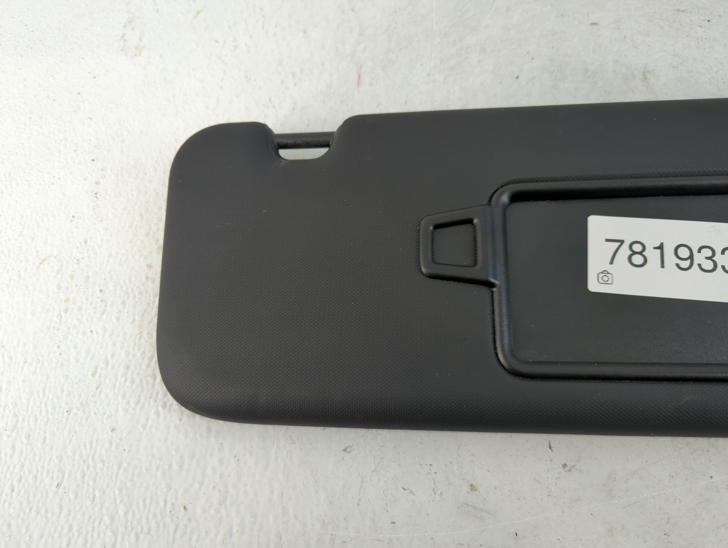 2021-2022 Hyundai Elantra Sun Visor Shade Replacement Passenger Right Mirror Fits Fits 2021 2022 OEM Used Auto Parts - Oemusedautoparts1.com