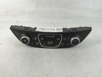 2018 Chevrolet Volt Climate Control Module Temperature AC/Heater Replacement P/N:84413272 Fits OEM Used Auto Parts - Oemusedautoparts1.com