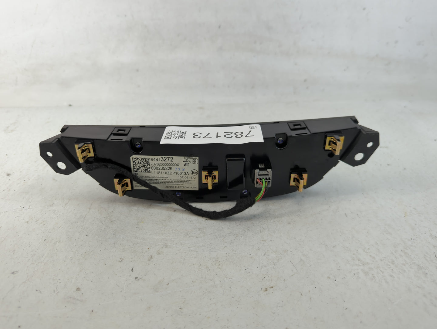 2018 Chevrolet Volt Climate Control Module Temperature AC/Heater Replacement P/N:84413272 Fits OEM Used Auto Parts - Oemusedautoparts1.com