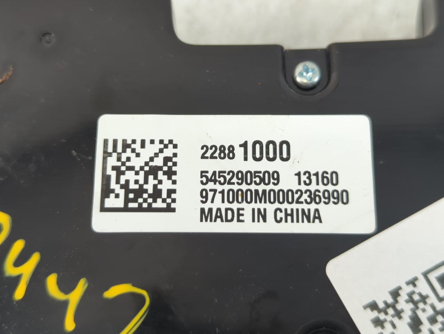 2013 Chevrolet Malibu Climate Control Module Temperature AC/Heater Replacement P/N:22881000 Fits OEM Used Auto Parts - Oemusedautoparts1.com