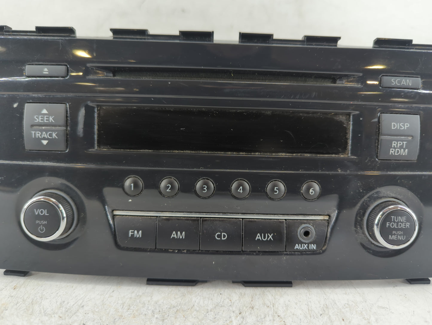 2013-2015 Nissan Altima Radio AM FM Cd Player Receiver Replacement P/N:28185 3TB0G Fits Fits 2013 2014 2015 OEM Used Auto Parts - Oemusedautoparts1.com