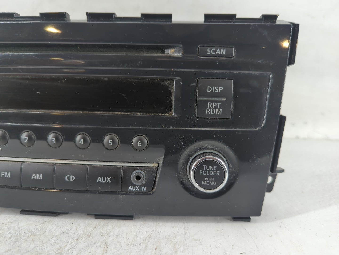 2013-2015 Nissan Altima Radio AM FM Cd Player Receiver Replacement P/N:28185 3TB0G Fits Fits 2013 2014 2015 OEM Used Auto Parts - Oemusedautoparts1.com