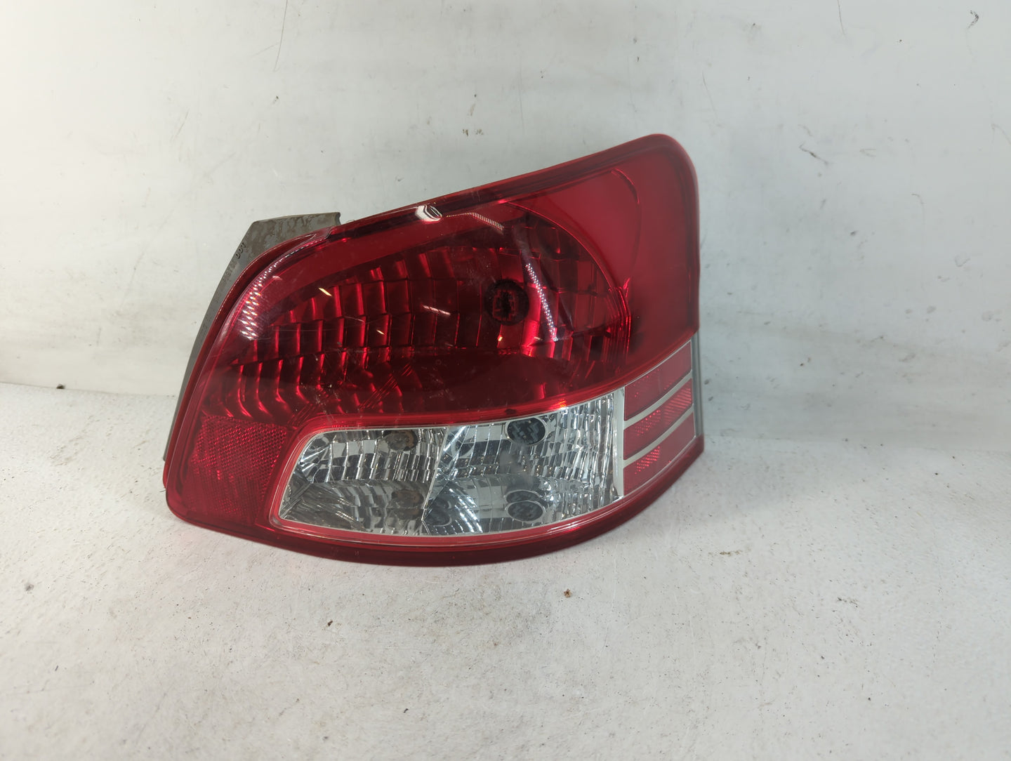 2007-2012 Toyota Yaris Tail Light Assembly Driver Left OEM Fits Fits 2007 2008 2009 2010 2011 2012 OEM Used Auto Parts - Oemusedautoparts1.com