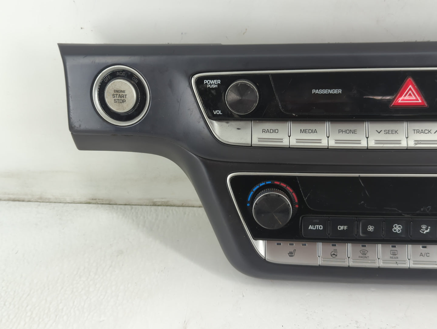 2018-2019 Hyundai Sonata Climate Control Module Temperature AC/Heater Replacement P/N:94510-C2AA0 Fits Fits 2018 2019 OEM Used Auto Parts - Oemusedautoparts1.com