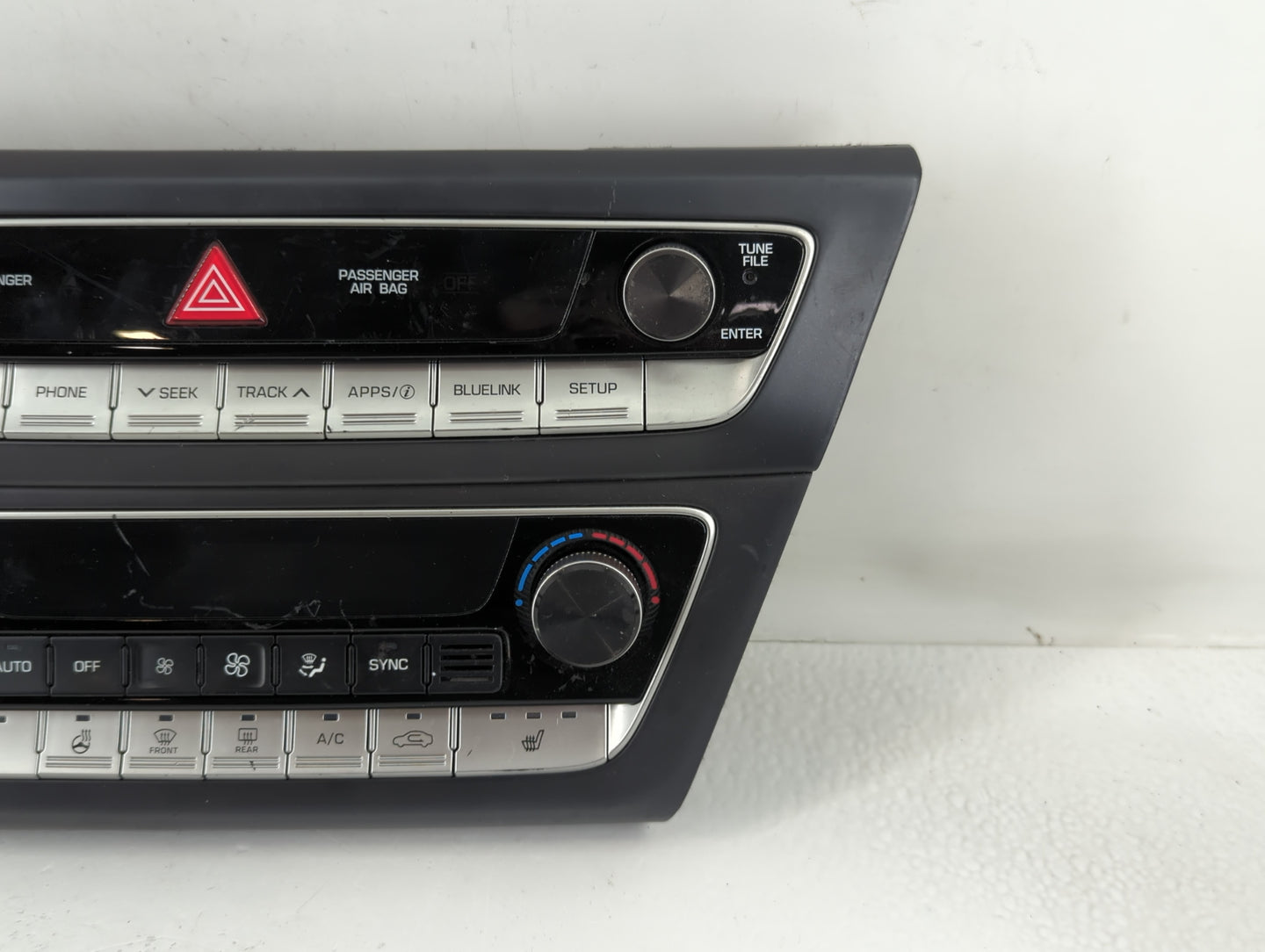 2018-2019 Hyundai Sonata Climate Control Module Temperature AC/Heater Replacement P/N:94510-C2AA0 Fits Fits 2018 2019 OEM Used Auto Parts - Oemusedautoparts1.com