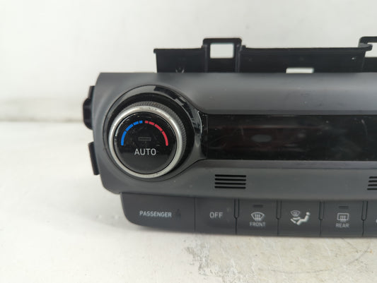 2018-2021 Hyundai Kona Climate Control Module Temperature AC/Heater Replacement P/N:97250-J9411 Fits Fits 2018 2019 2020 2021 OEM Used Auto Parts