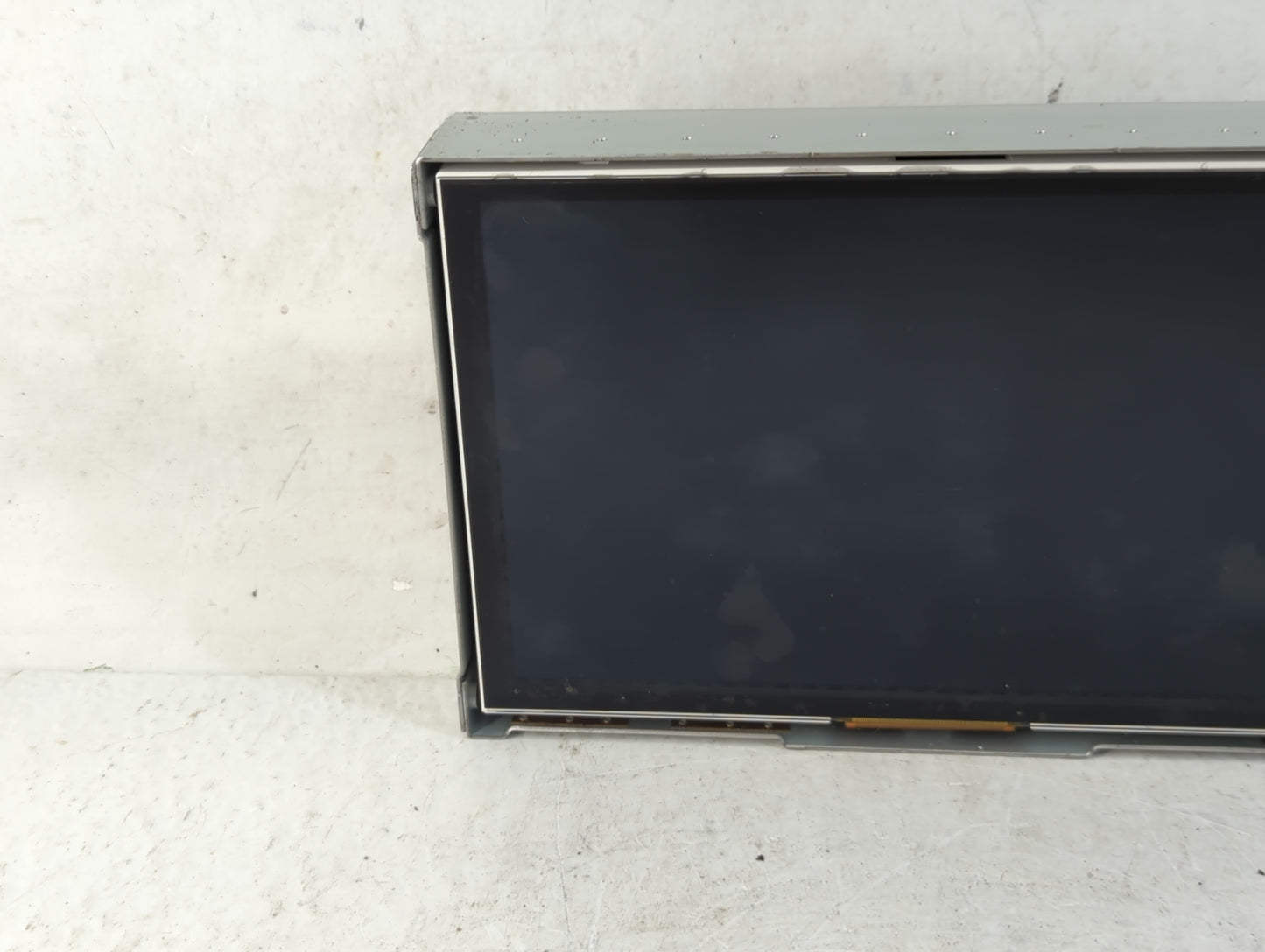 2019-2020 Infiniti Q50 Information Display Screen - Oemusedautoparts1.com
