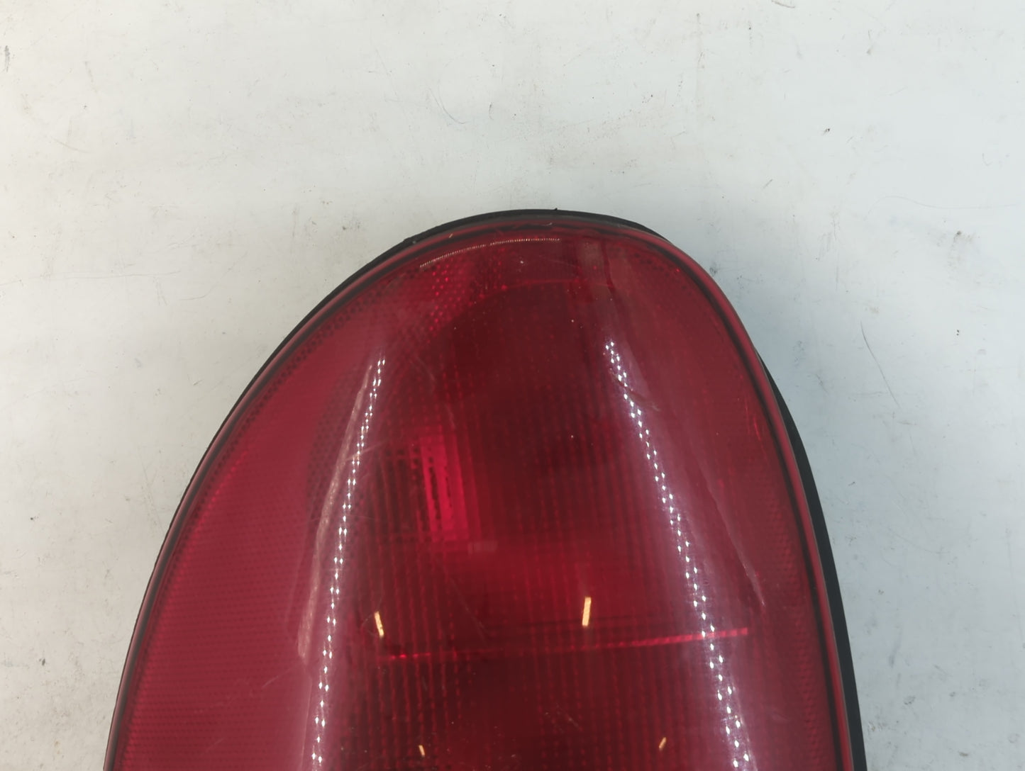 1995-1997 Lincoln Town Car Tail Light Assembly Passenger Right OEM P/N:6172K Fits Fits 1995 1996 1997 OEM Used Auto Parts - Oemusedautoparts1.com