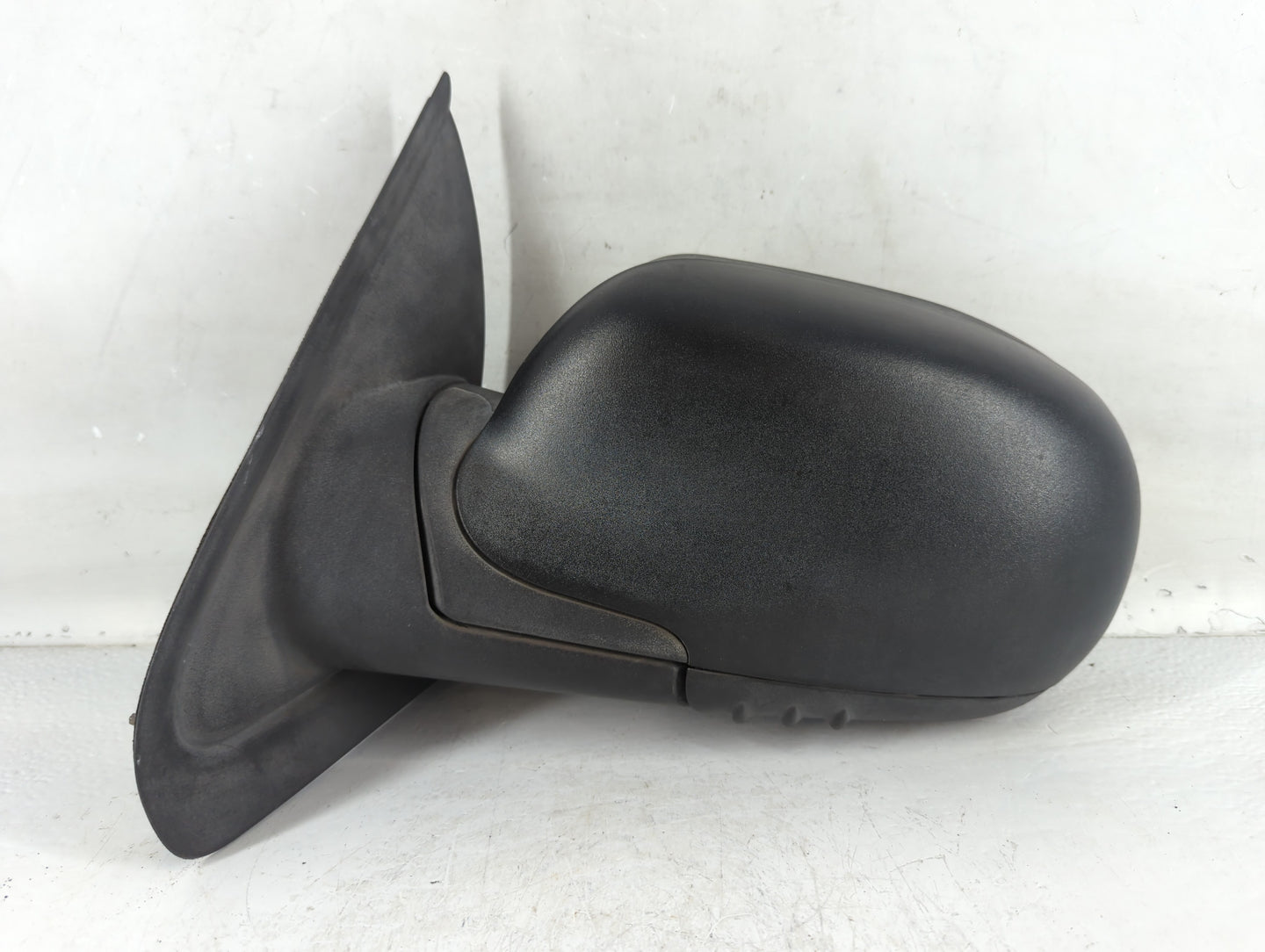 2005-2007 Gmc Envoy Sun Visor Shade Replacement Driver Left Mirror Fits Fits 2005 2006 2007 OEM Used Auto Parts - Oemusedautoparts1.com