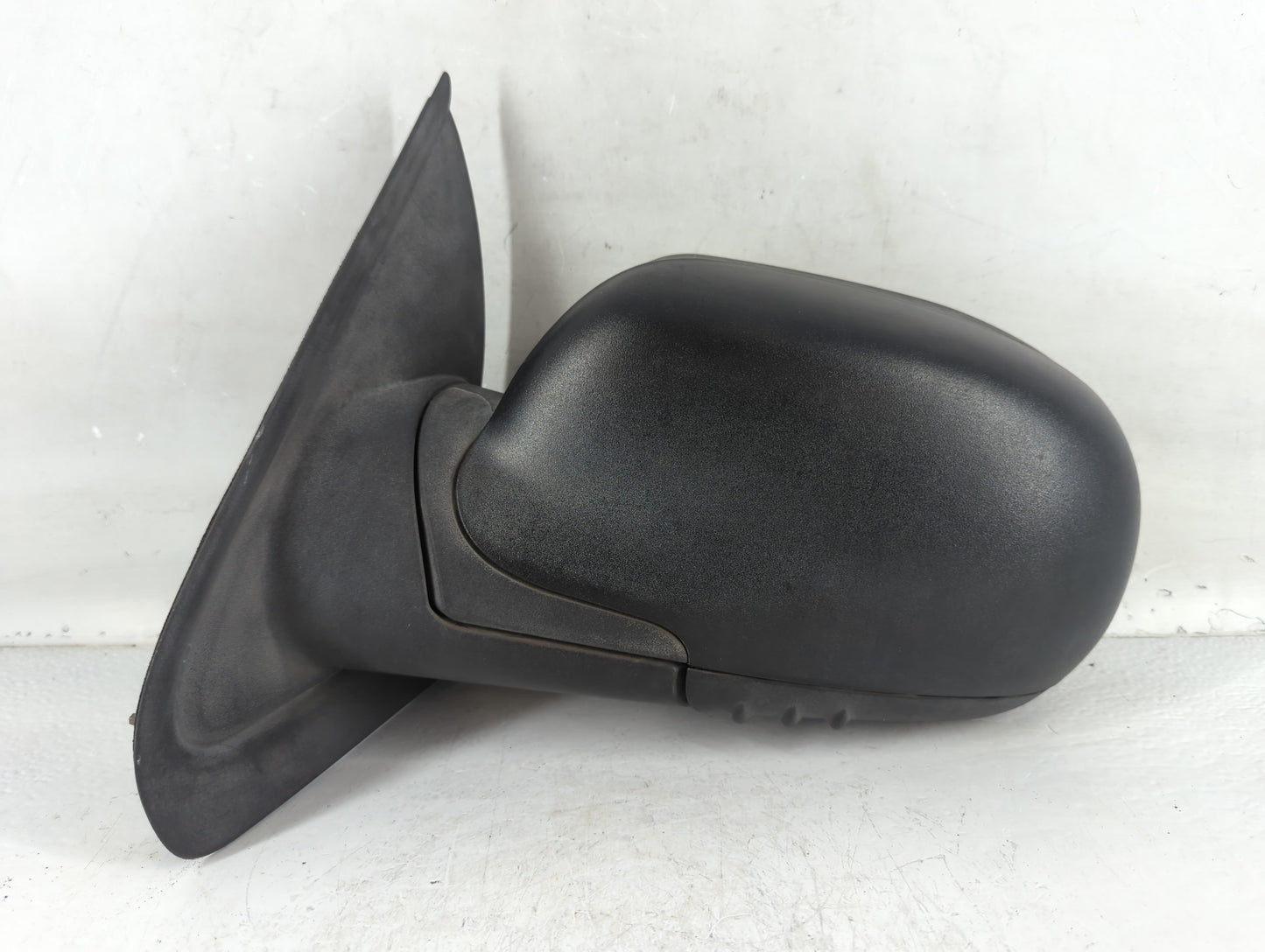 2005-2007 Gmc Envoy Sun Visor Shade Replacement Driver Left Mirror Fits Fits 2005 2006 2007 OEM Used Auto Parts - Oemusedautoparts1.com