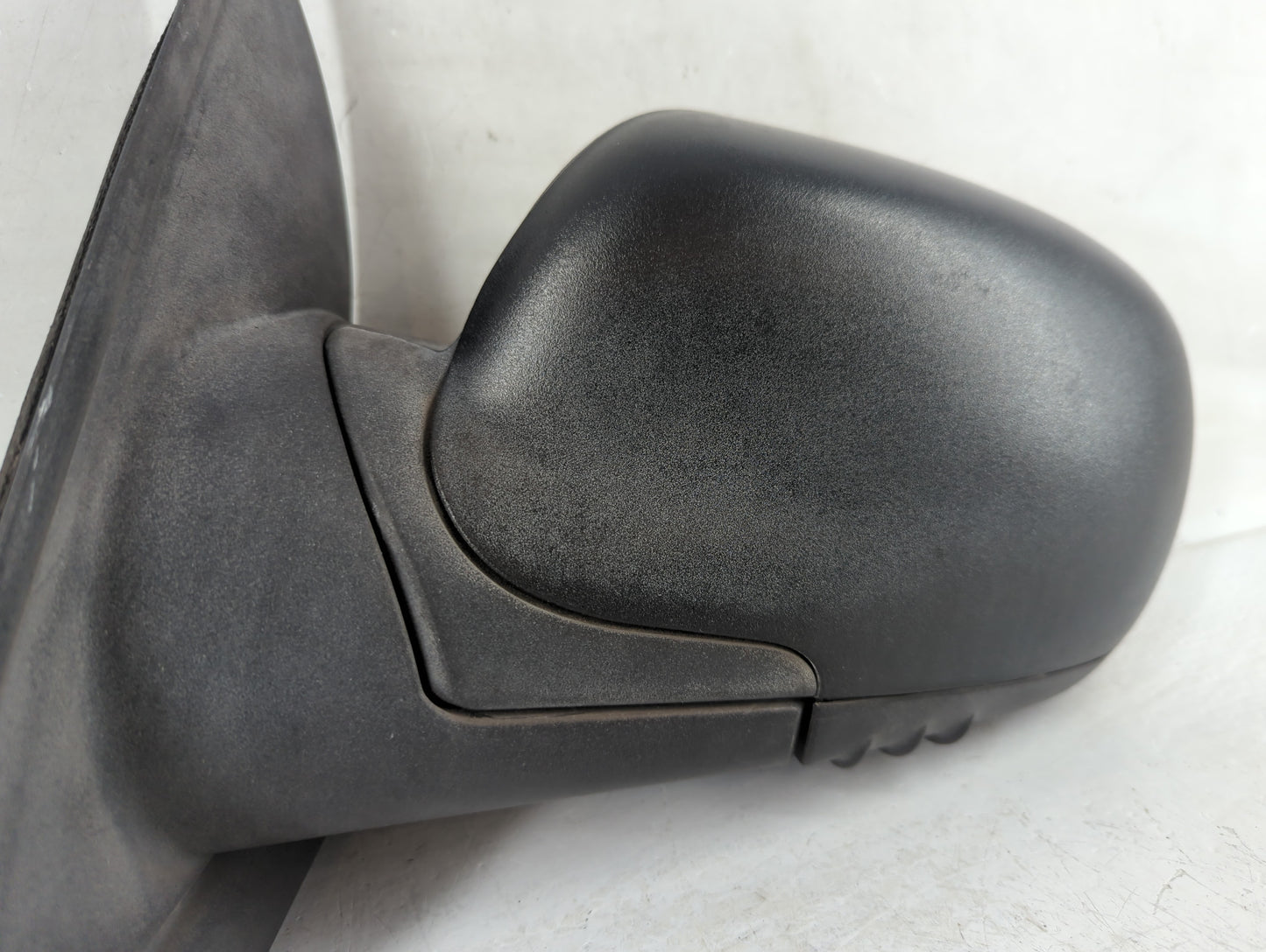 2005-2007 Gmc Envoy Sun Visor Shade Replacement Driver Left Mirror Fits Fits 2005 2006 2007 OEM Used Auto Parts - Oemusedautoparts1.com