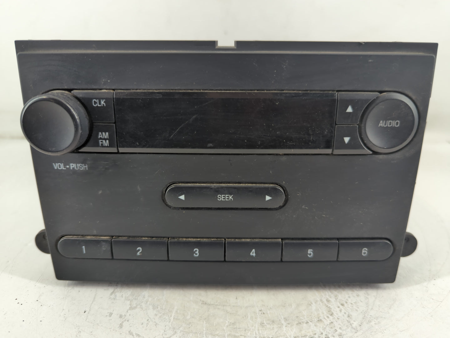 2009-2010 Ford F-150 Radio AM FM Cd Player Receiver Replacement P/N:9L3T-18K810-BB A12169455 Fits Fits 2009 2010 OEM Used Auto Parts - Oemusedautoparts1.com