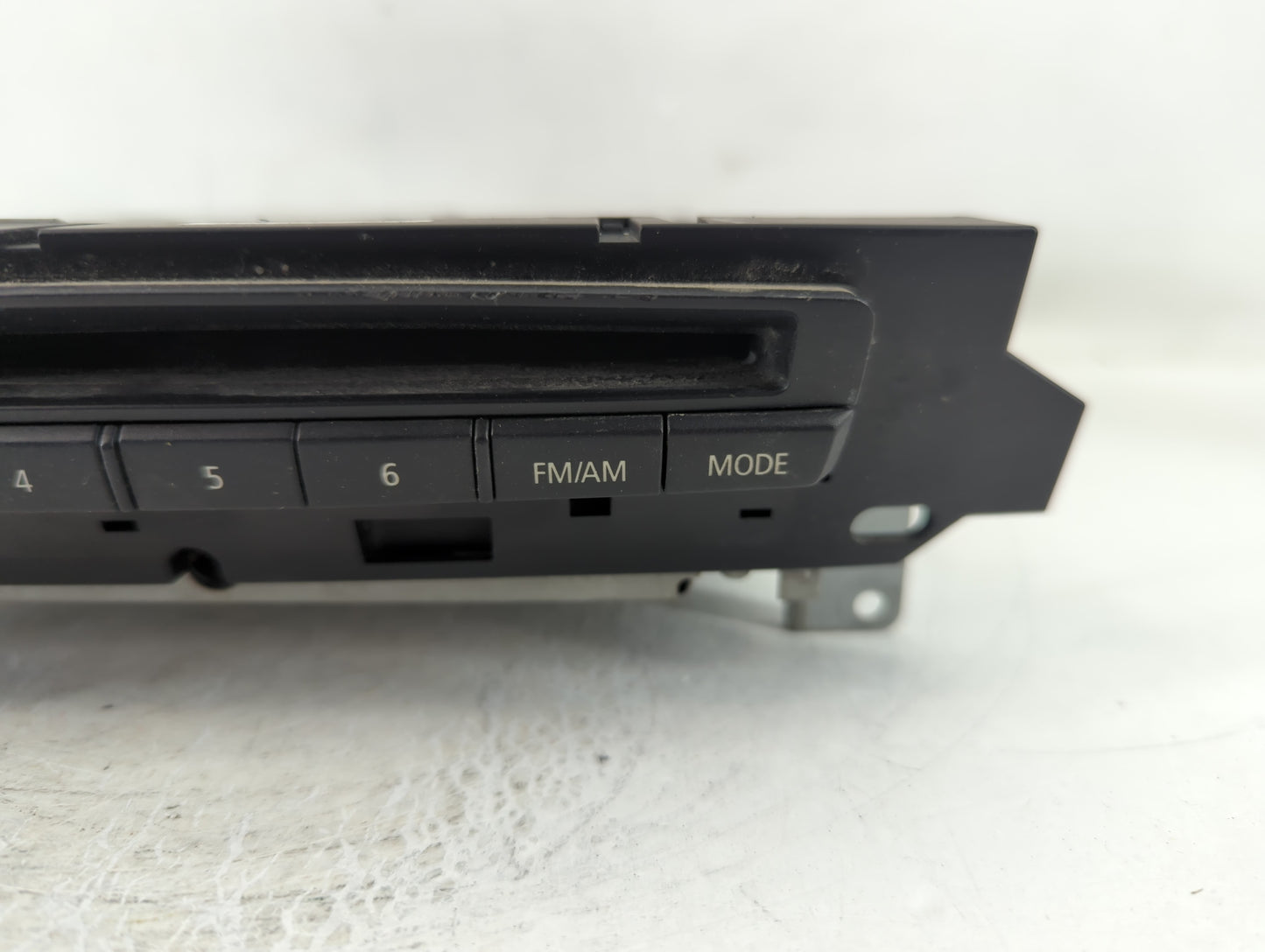2008-2010 Bmw 535i Radio AM FM Cd Player Receiver Replacement P/N:E11 10R-02 4055 Fits Fits 2008 2009 2010 OEM Used Auto Parts - Oemusedautoparts1.com