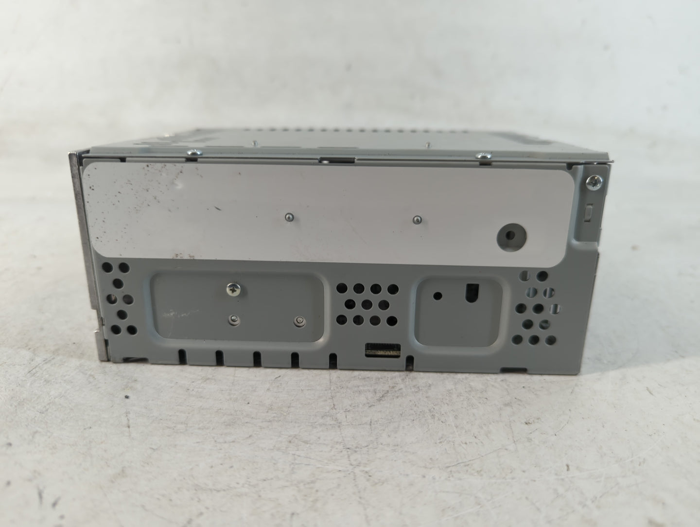 2017-2020 Ford Fusion Radio AM FM Cd Player Receiver Replacement P/N:KS7T-18D818-YB Fits Fits 2017 2018 2019 2020 OEM Used Auto Parts - Oemusedautoparts1.com