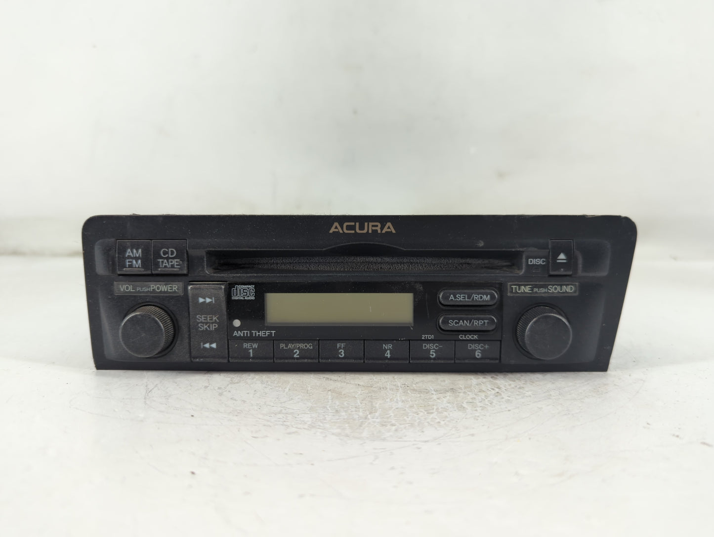 2004-2005 Acura El Radio AM FM Cd Player Receiver Replacement P/N:39101-S5N-A210-M1 Fits Fits 2004 2005 OEM Used Auto Parts - Oemusedautoparts1.com