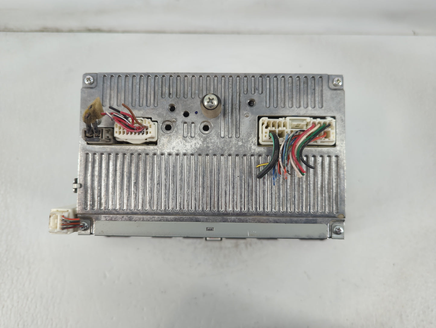 2010 Mazda Cx-7 Radio AM FM Cd Player Receiver Replacement P/N:EH4566ARXA Fits OEM Used Auto Parts - Oemusedautoparts1.com