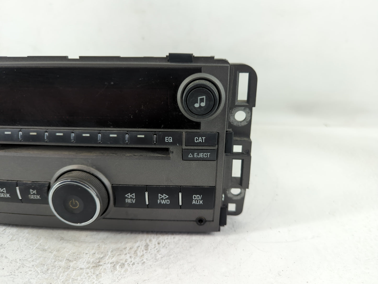 2008 Saturn Vue Radio AM FM Cd Player Receiver Replacement P/N:25866724 Fits OEM Used Auto Parts - Oemusedautoparts1.com