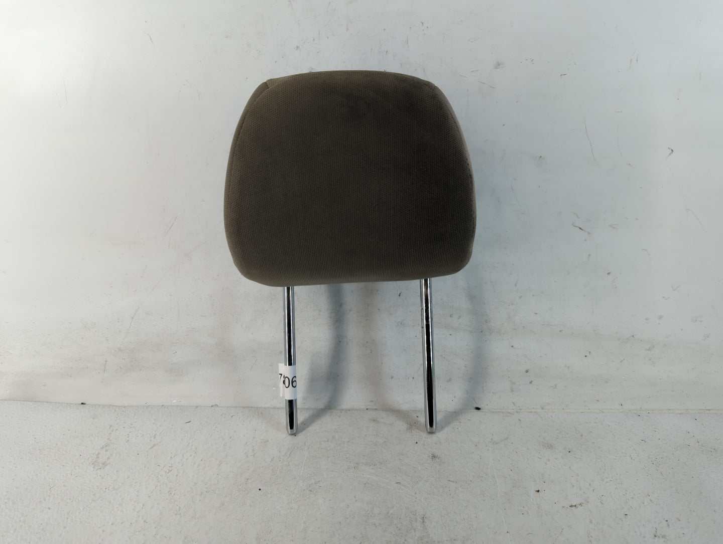 2008-2010 Ford Focus Headrest Head Rest Front Driver Passenger Seat Fits Fits 2008 2009 2010 OEM Used Auto Parts - Oemusedautoparts1.com