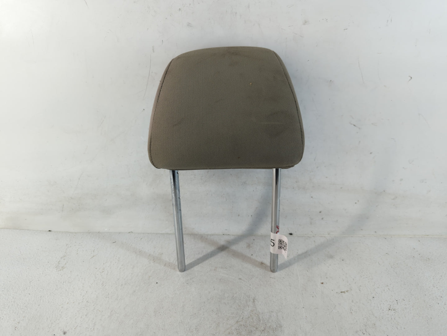 2008-2010 Ford Focus Headrest Head Rest Front Driver Passenger Seat Fits Fits 2008 2009 2010 OEM Used Auto Parts - Oemusedautoparts1.com