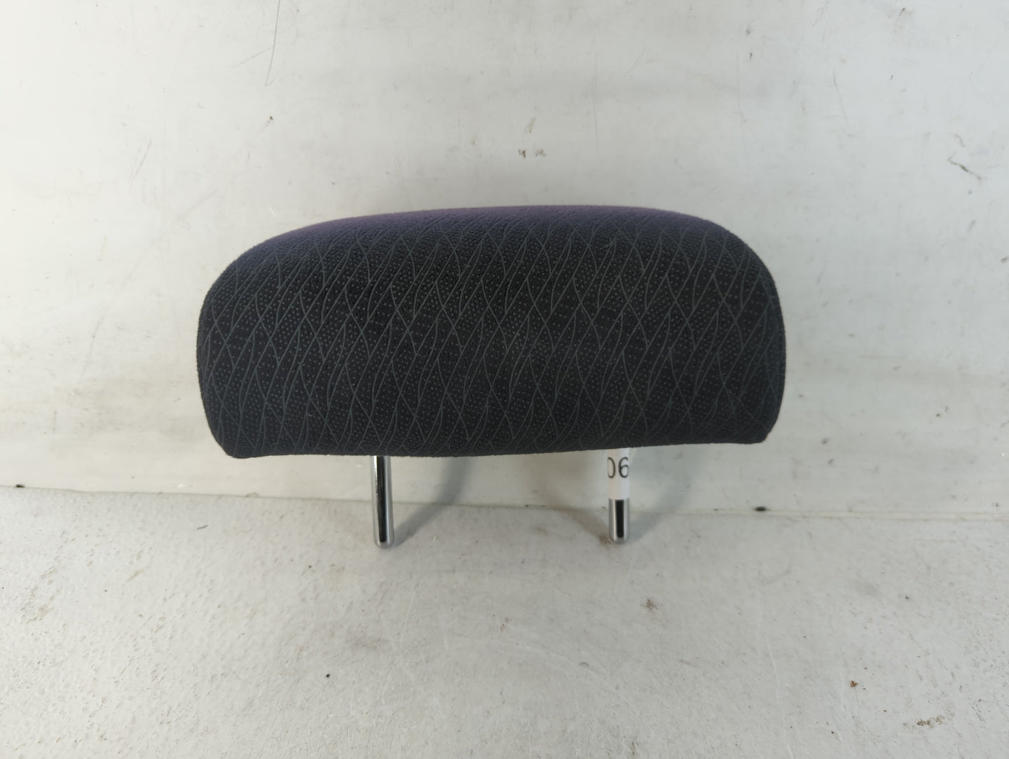 2006-2008 Toyota Yaris Headrest Head Rest Front Driver Passenger Seat Fits Fits 2006 2007 2008 OEM Used Auto Parts - Oemusedautoparts1.com