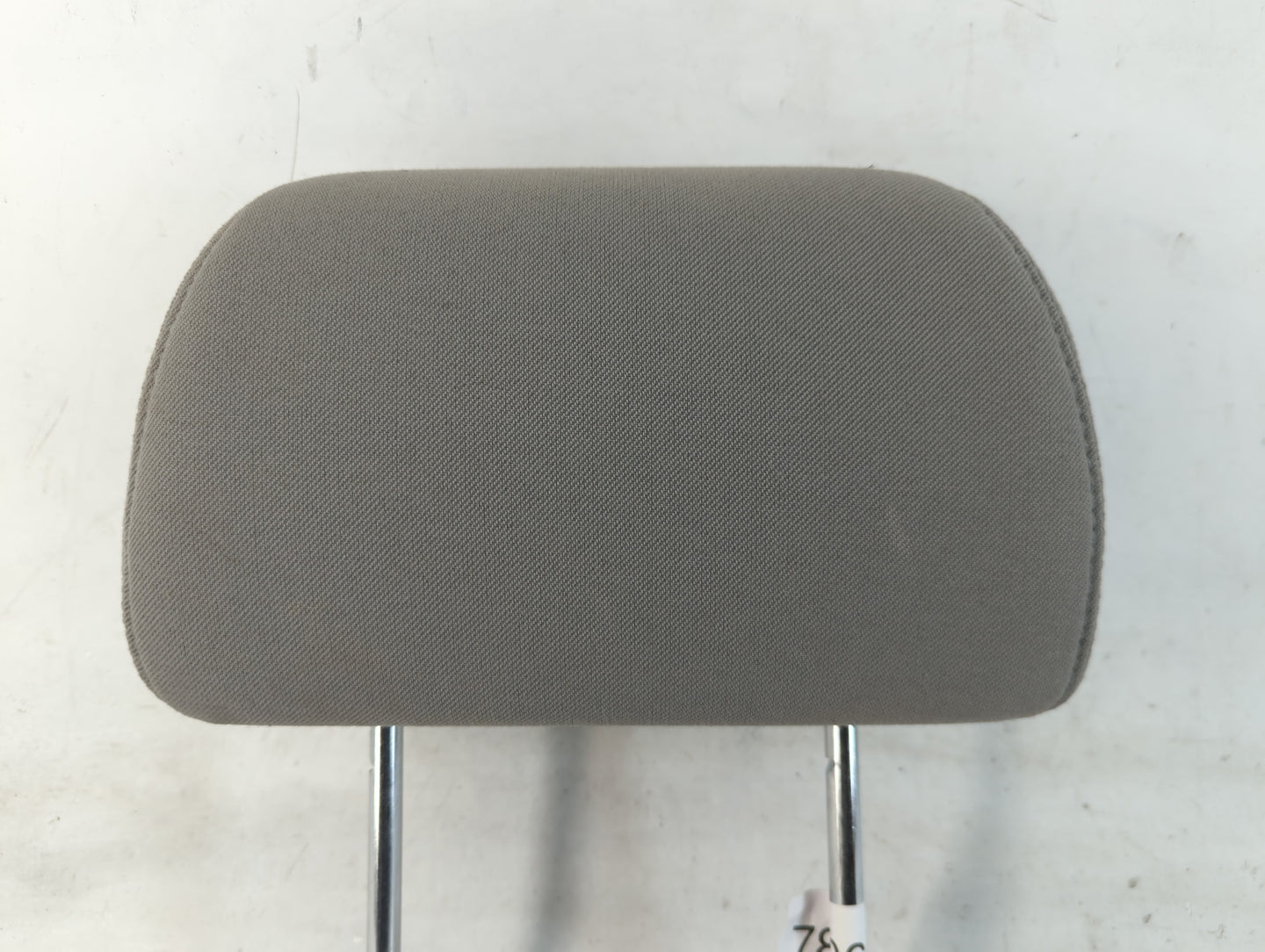 2007 Chevrolet Malibu Headrest Head Rest Front Driver Passenger Seat Fits OEM Used Auto Parts - Oemusedautoparts1.com