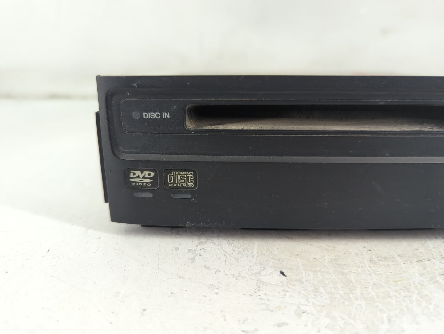 2003-2008 Honda Pilot Radio AM FM Cd Player Receiver Replacement P/N:39100-S9V-A700 39100-S5A-A91M1 Fits OEM Used Auto Parts - Oemusedautoparts1.com