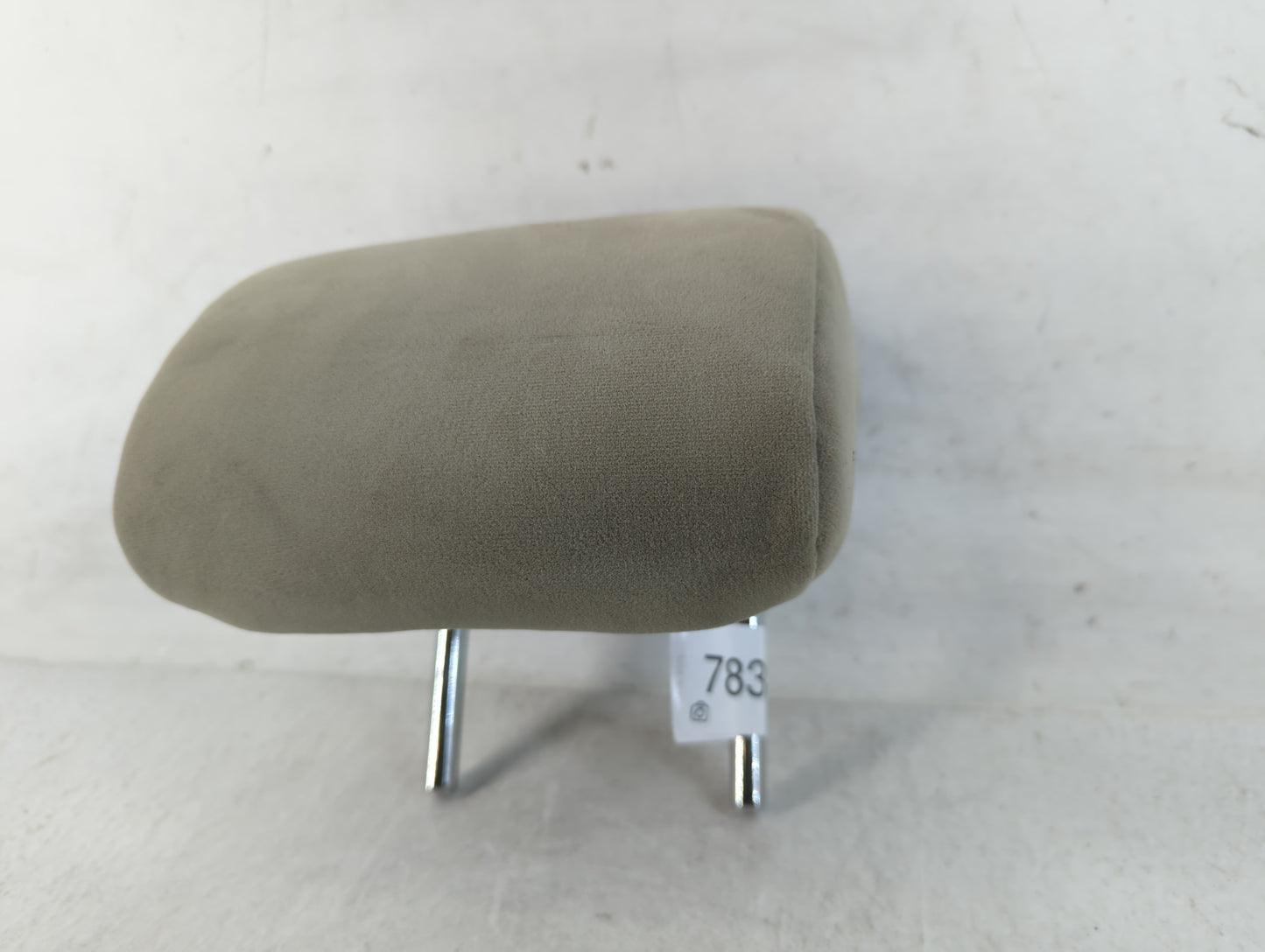 2007-2008 Toyota Camry Headrest Head Rest Front Driver Passenger Seat Fits Fits 2007 2008 OEM Used Auto Parts - Oemusedautoparts1.com