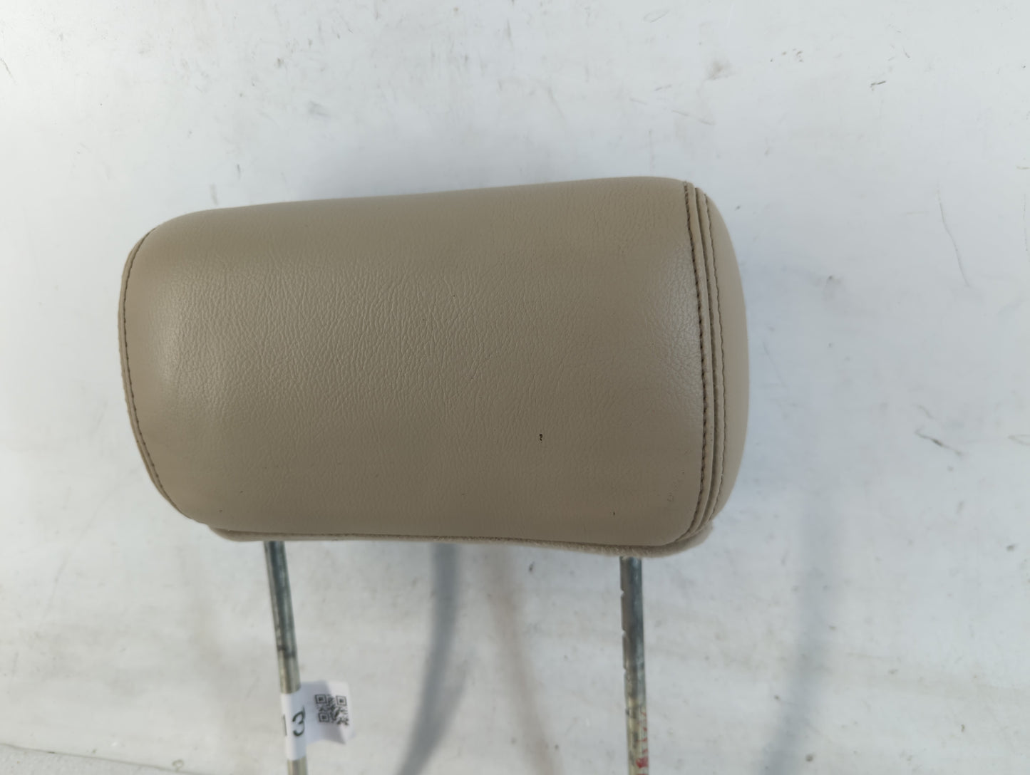 2006 Lincoln Navigator Headrest Head Rest Front Driver Passenger Seat Fits OEM Used Auto Parts - Oemusedautoparts1.com