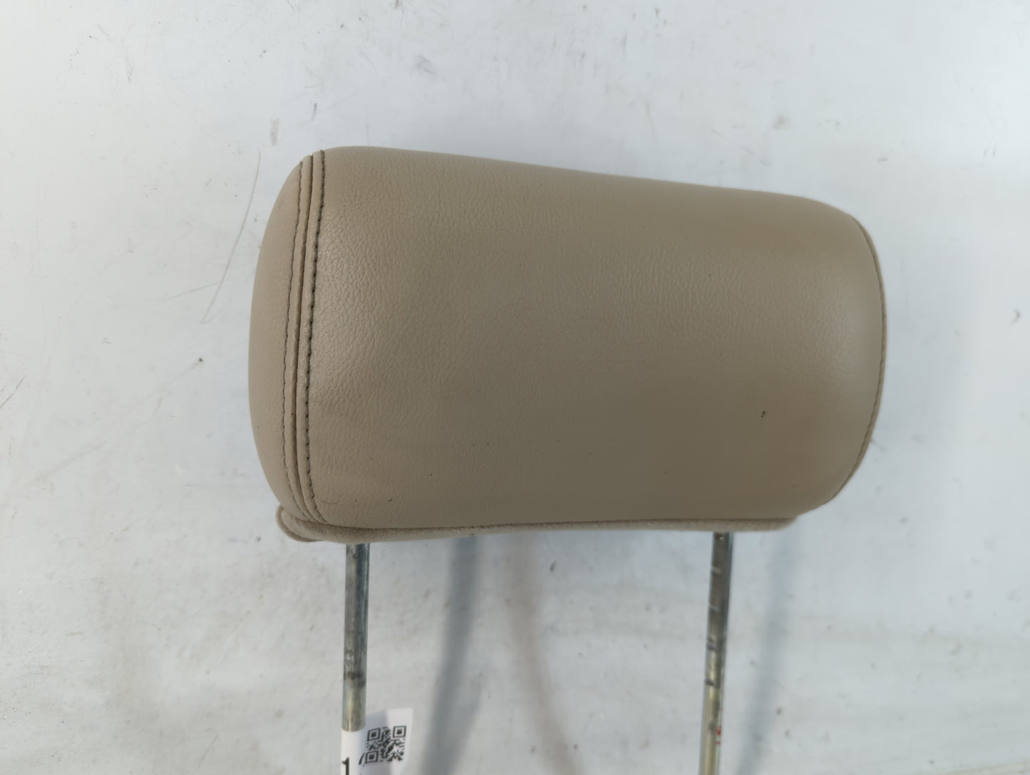 2006 Lincoln Navigator Headrest Head Rest Front Driver Passenger Seat Fits OEM Used Auto Parts - Oemusedautoparts1.com