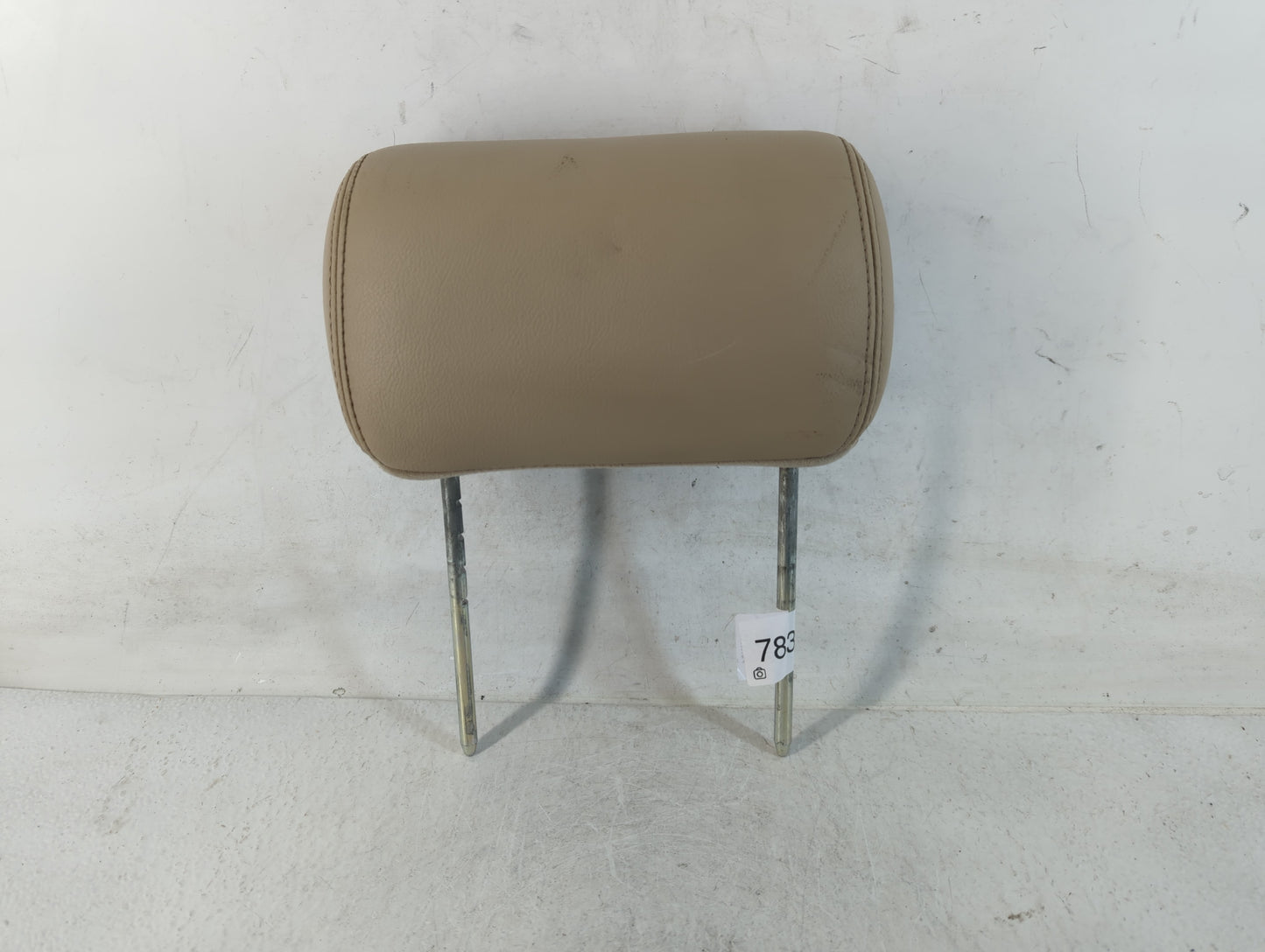 2006 Lincoln Navigator Headrest Head Rest Front Driver Passenger Seat Fits OEM Used Auto Parts - Oemusedautoparts1.com