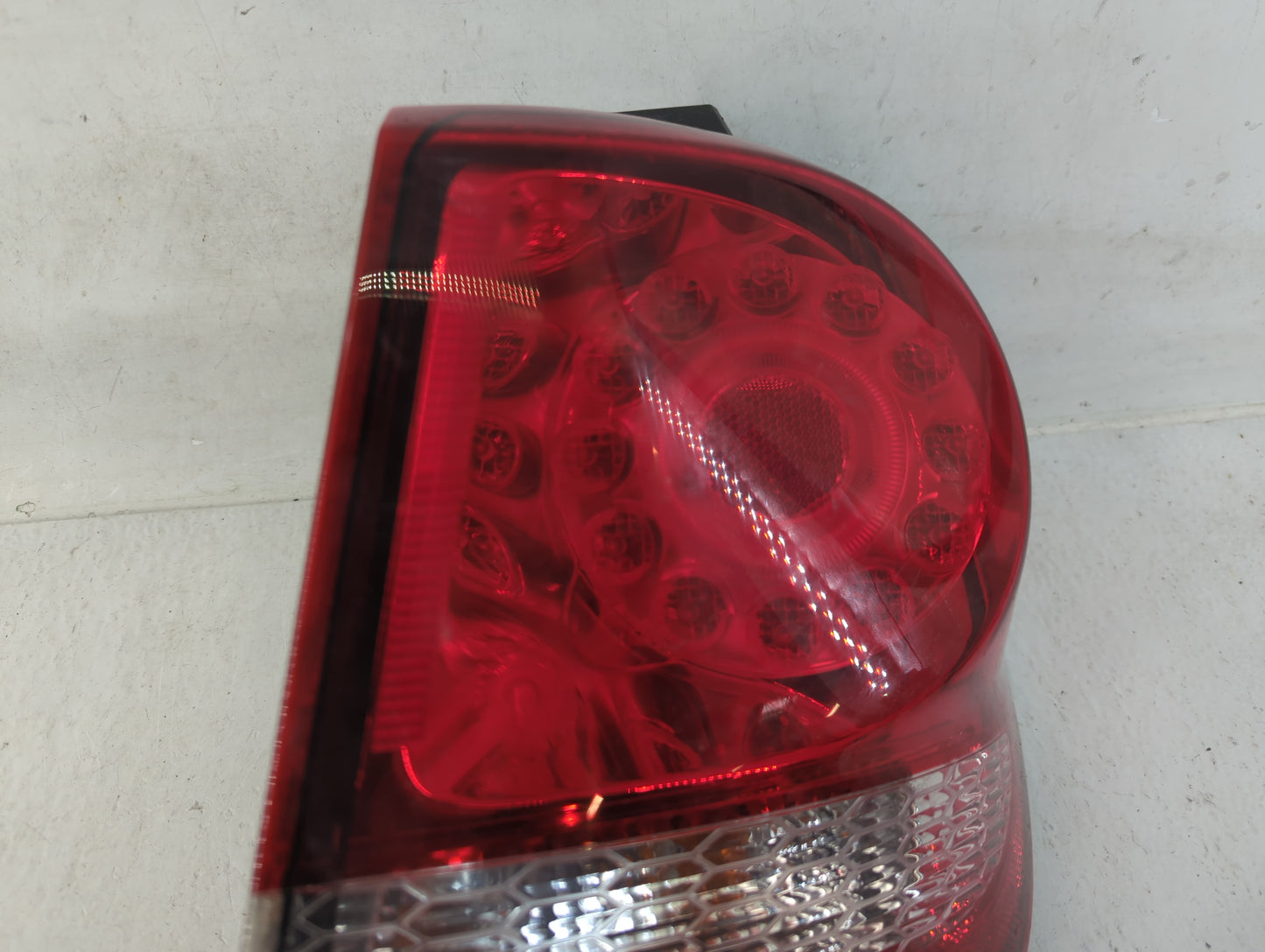 2014 Dodge Journey Tail Light Assembly Passenger Right OEM P/N:68078464AD Fits OEM Used Auto Parts - Oemusedautoparts1.com