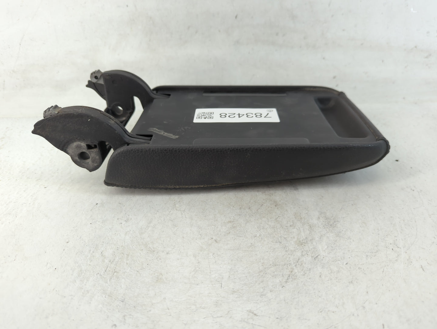 2010-2014 Volkswagen Jetta Center Console Armrest Cover Lid Fits Fits 2010 2011 2012 2013 2014 OEM Used Auto Parts - Oemusedautoparts1.com