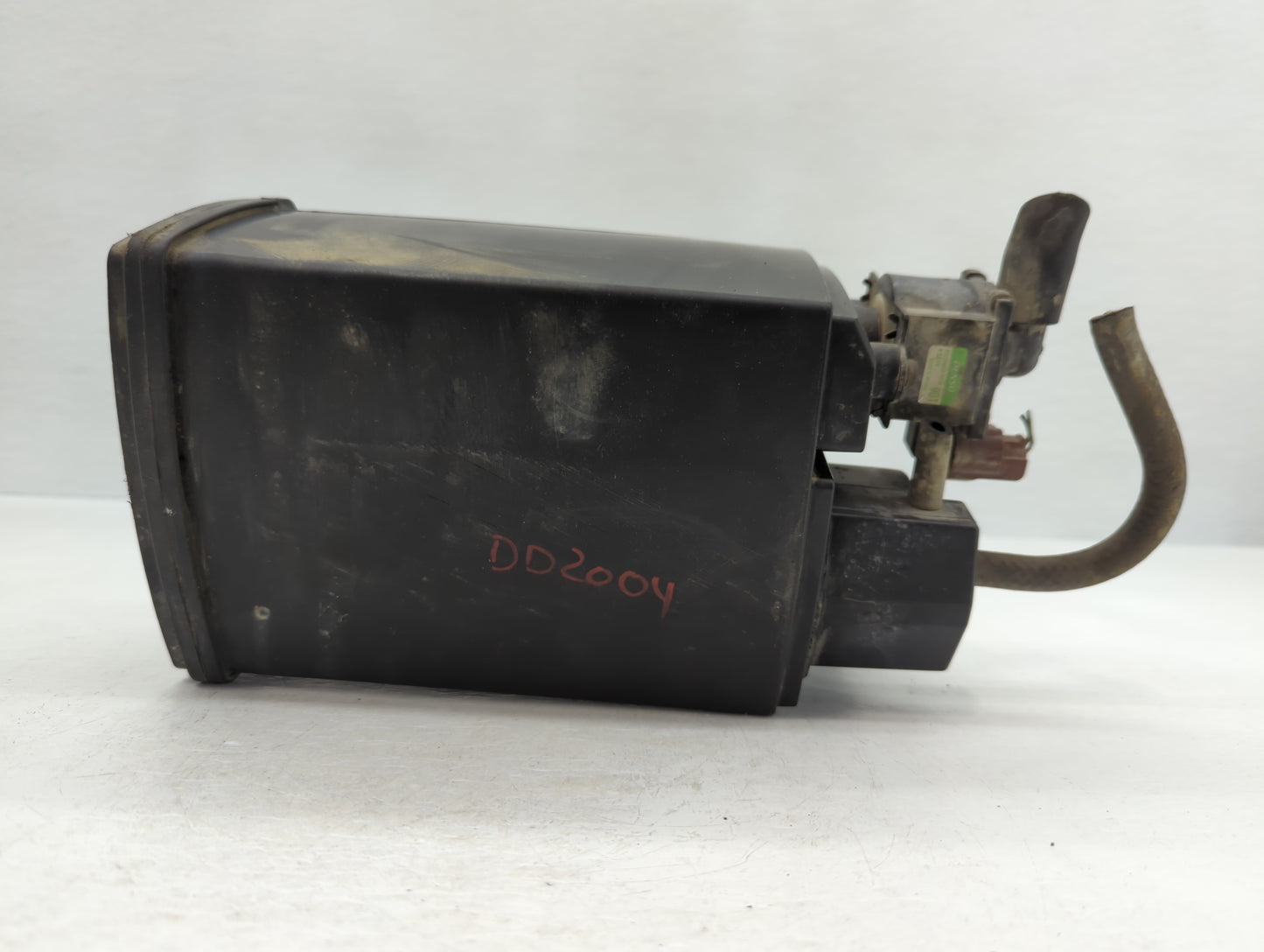 2000 Honda Accord Fuel Vapor Charcoal Canister - Oemusedautoparts1.com