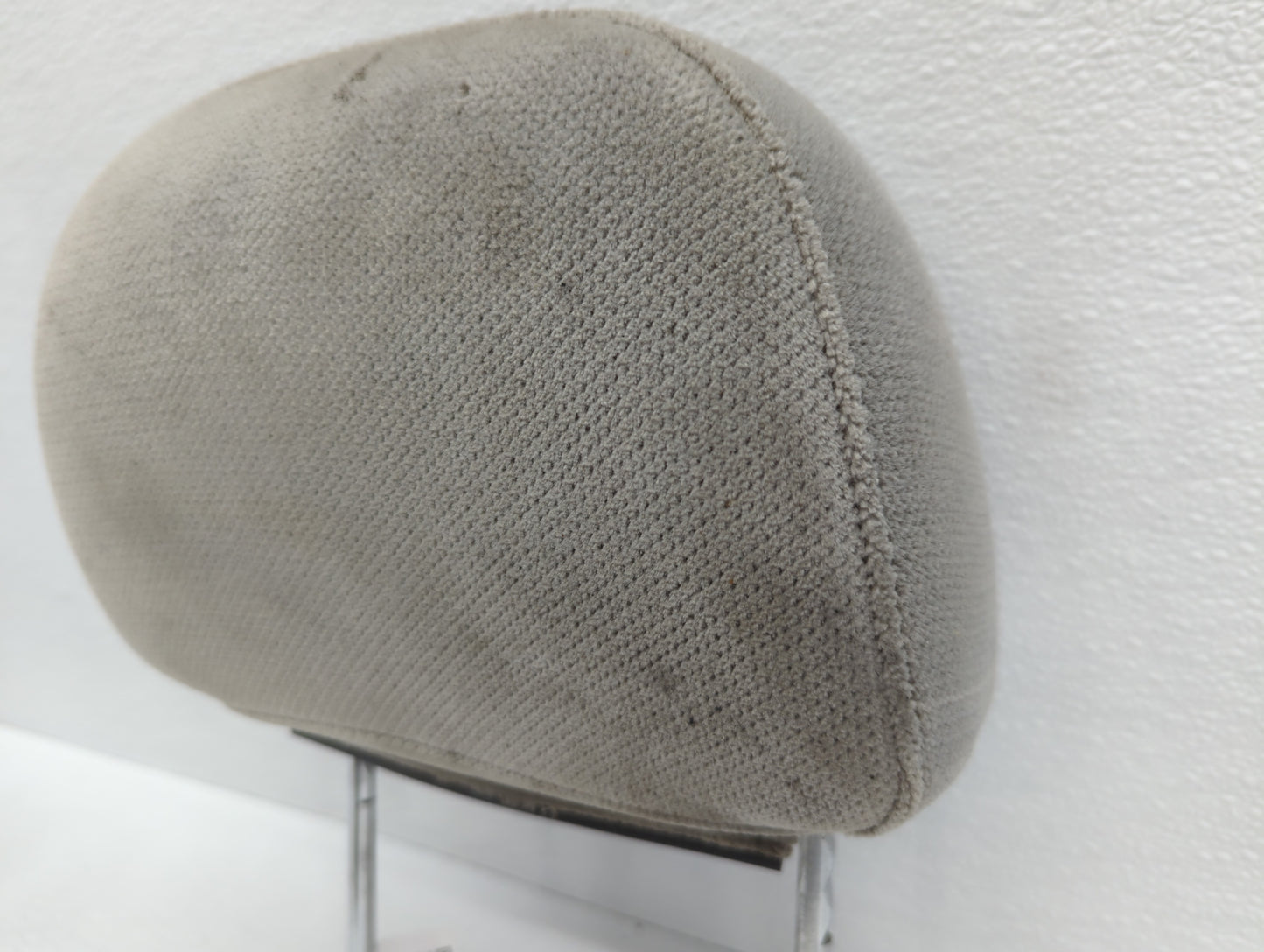 2002 Lexus Es300 Headrest Head Rest Front Driver Passenger Seat Fits OEM Used Auto Parts - Oemusedautoparts1.com