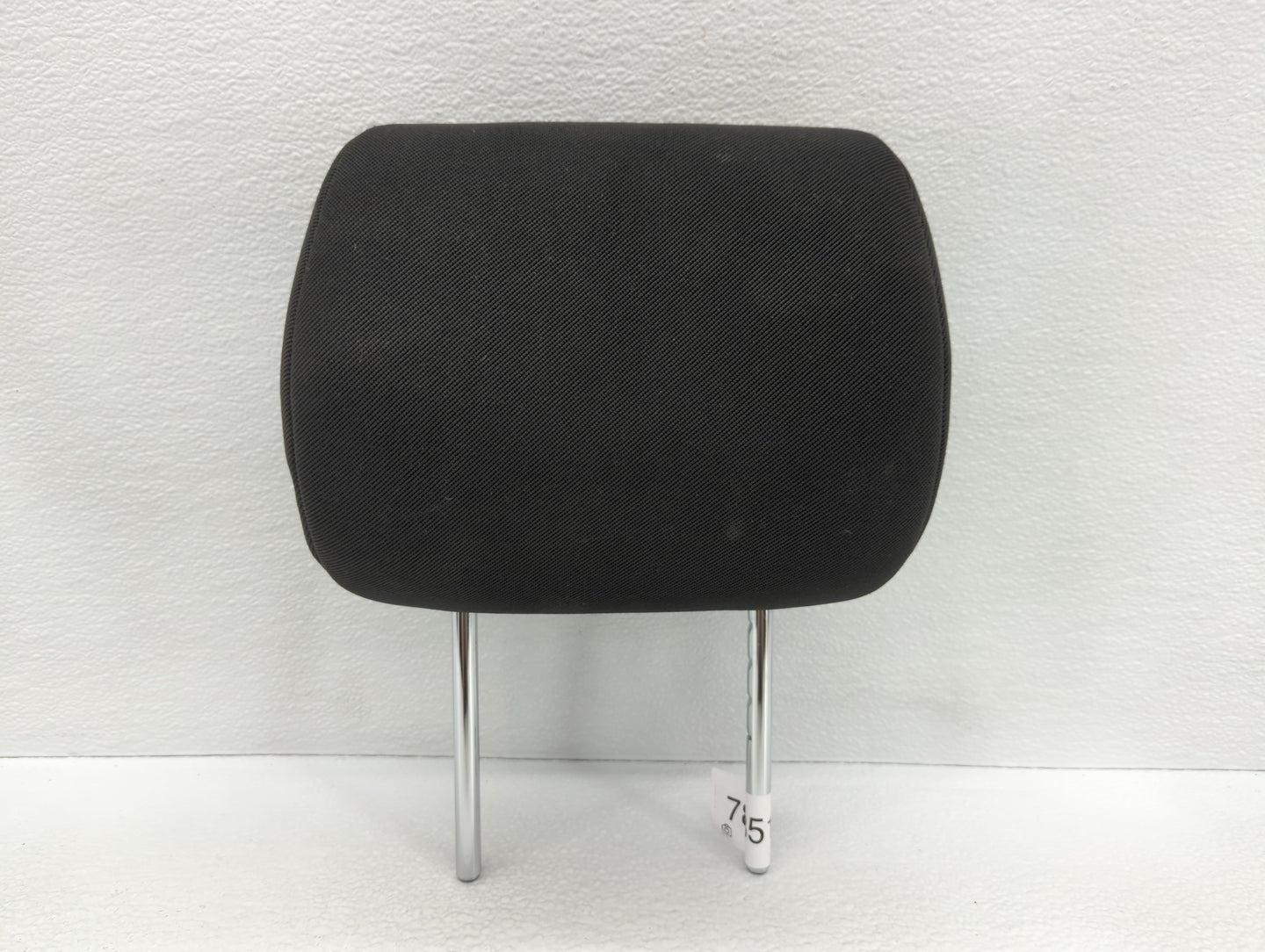 2004-2005 Scion Xb Headrest Head Rest Front Driver Passenger Seat Fits Fits 2004 2005 OEM Used Auto Parts - Oemusedautoparts1.com