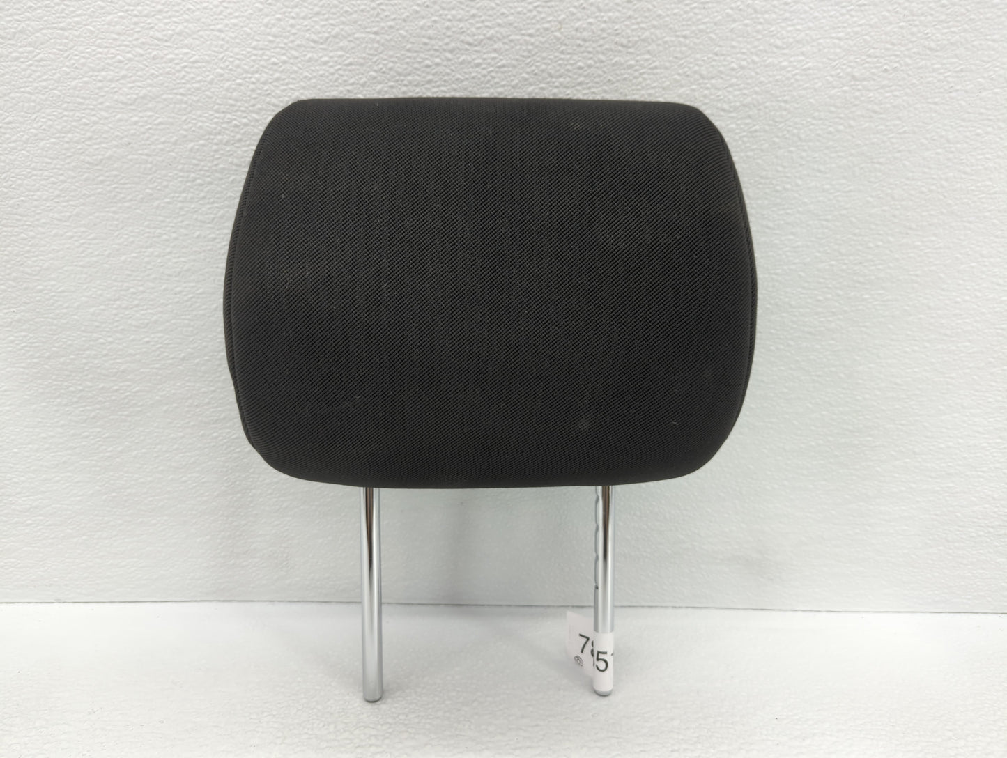 2004-2005 Scion Xb Headrest Head Rest Front Driver Passenger Seat Fits Fits 2004 2005 OEM Used Auto Parts - Oemusedautoparts1.com