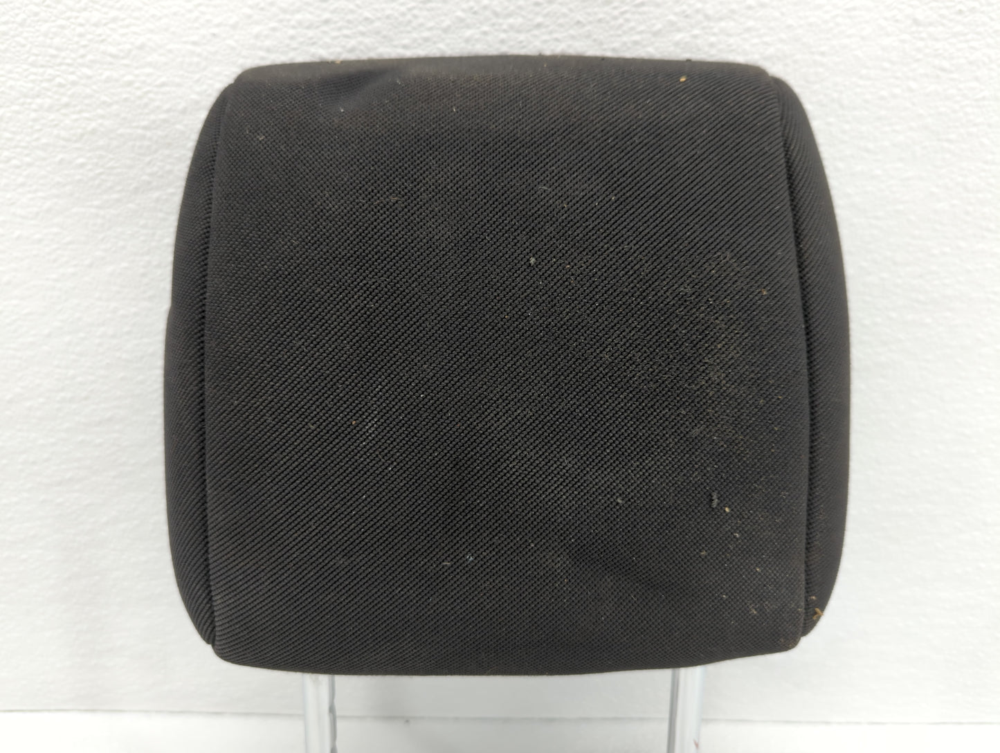 2004-2005 Scion Xb Headrest Head Rest Front Driver Passenger Seat Fits Fits 2004 2005 OEM Used Auto Parts - Oemusedautoparts1.com